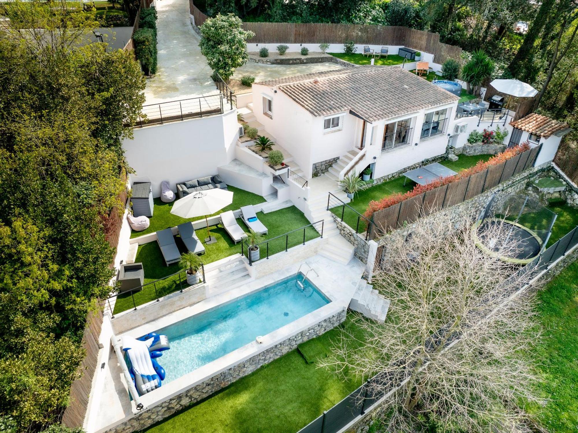 Piscine-Jacuzzi-Videoprojecteur-Clim La Perle Rare Villa Mougins Dış mekan fotoğraf
