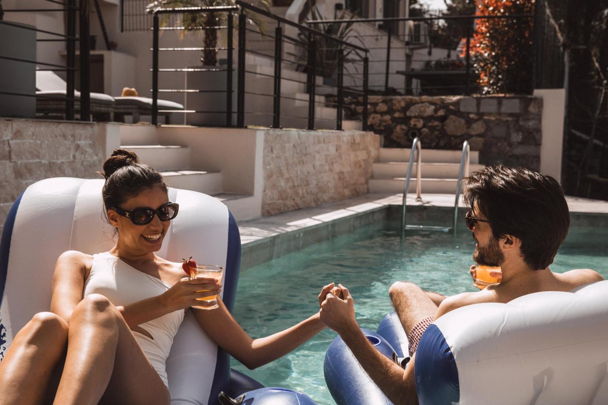Piscine-Jacuzzi-Videoprojecteur-Clim La Perle Rare Villa Mougins Dış mekan fotoğraf