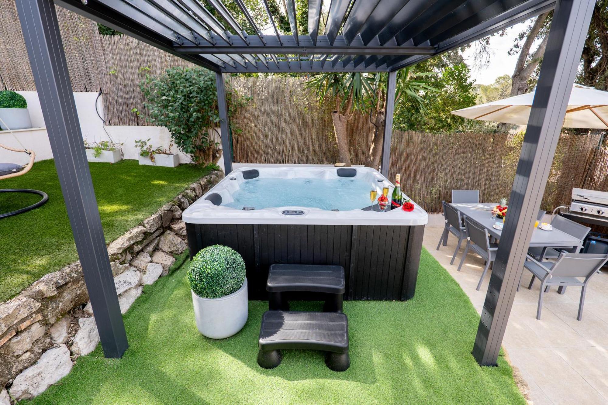 Piscine-Jacuzzi-Videoprojecteur-Clim La Perle Rare Villa Mougins Dış mekan fotoğraf